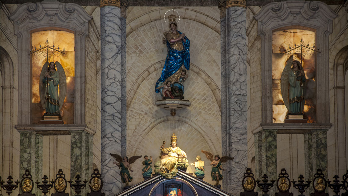 Sculpture of Virgin Mary in the interior of Havana Cathedral