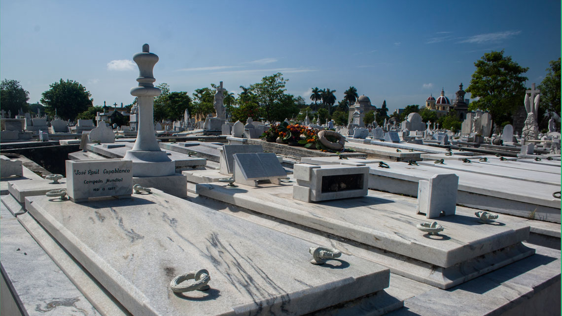 The tombstone of world chess champion Capablanca in Colon cemetery