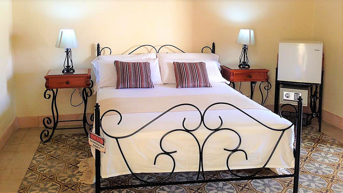 Habana19 B and B Bedroom