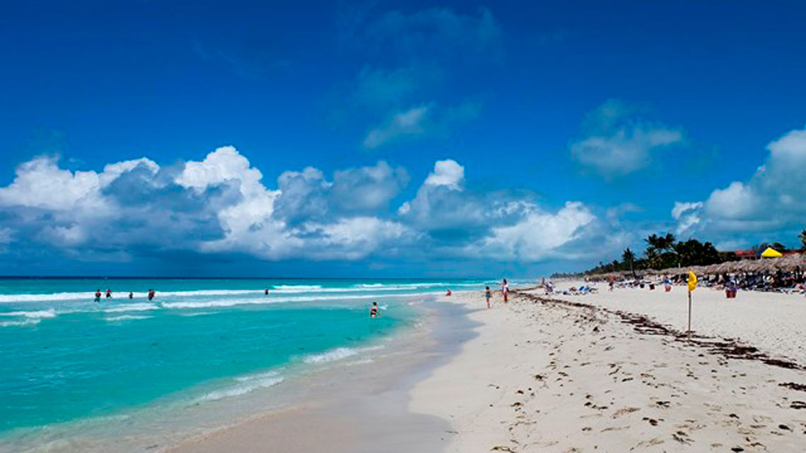 Turquoise waters and powdery sands in Varadero beach