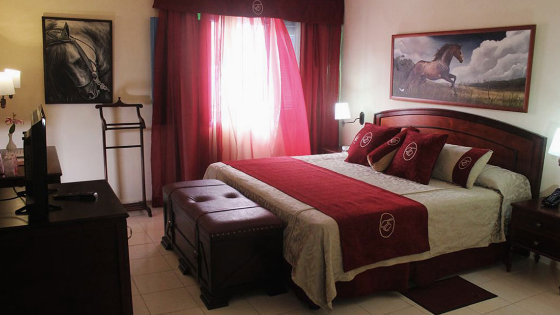 Standard room in Hotel Caballeriza, Holguin