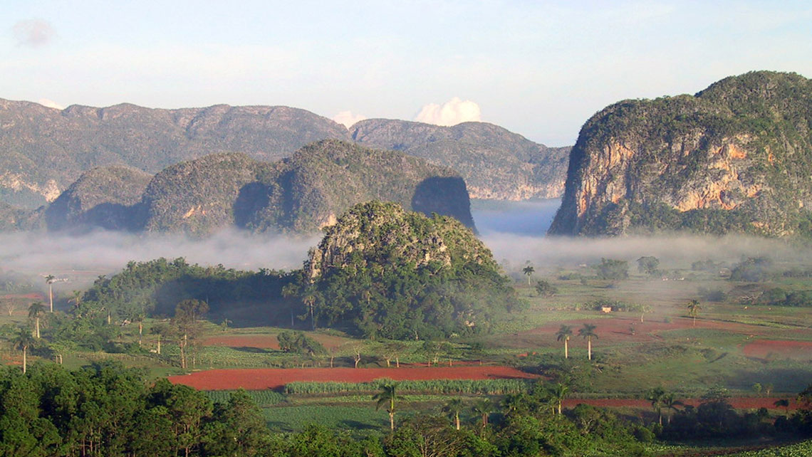 Panoramic view of Viñales Valley