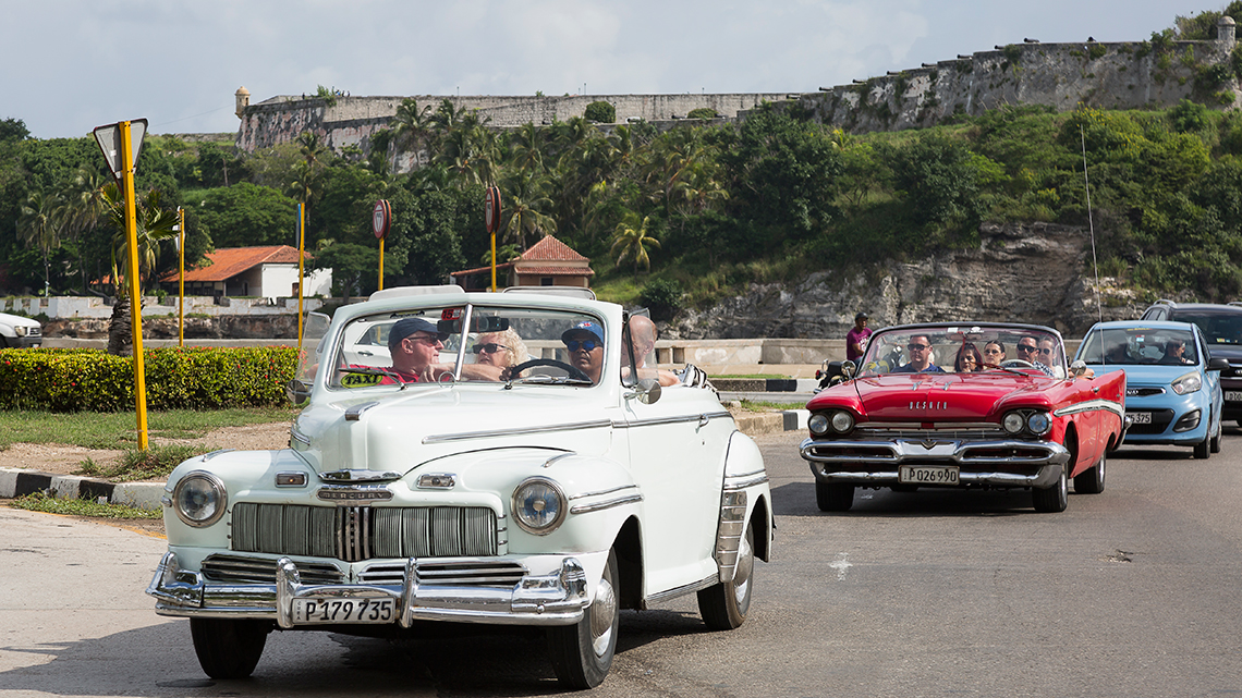 Cuba's calling - The Daily Mail recommends a trip to the "Pearl of the Caribbean"