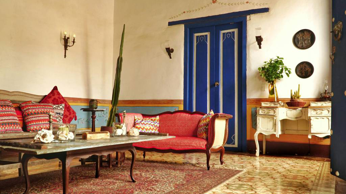 Casa Amistad, main salon. Beautifuly restored
