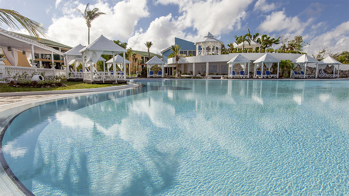 View of the main pool at Melia Cayo Coco